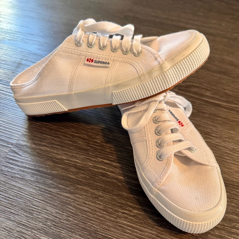 Superga Canvas Slip On Mule Sneaker White Womens Sz 9 US / 40 EU Classic Summer